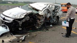 Cerita Lelaki yang Gendong Anak Vanessa Angel saat Terjadi Kecelakaan