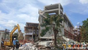 Gali Informasi, Polisi Periksa Korban Luka Insiden Ambruknya SMA 96 Jakarta