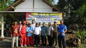 Kisah Aiptu Sutomo, Dorong Warga Banyuwangi Bangun Rumah Layak Huni