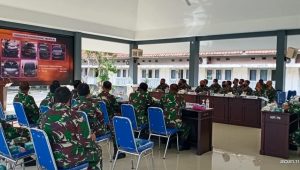 Dankodiklat TNI AL Terima Paparan Kesiapan Penerimaan Tim Badan Pemeriksa Keungan RI