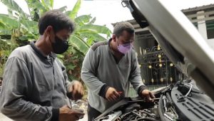 Berani Berubah: Sukses dari Usaha Bengkel Mandiri