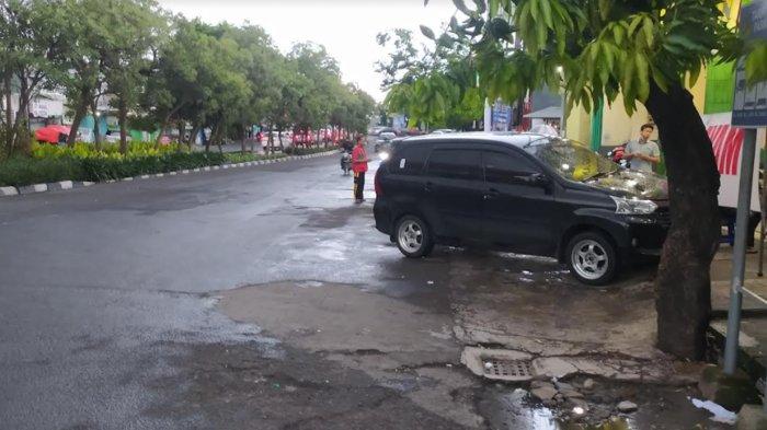 Selisih Paham di Jalan, Seorang Pria Dibacok Sekelompok Orang Tak Dikenal