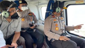 Kapolda Jatim Lakukan Pantauan Udara Kondisi Semeru, Irjen Nico: Petakan dan Analisa Peringatan Awal Tim SAR Gabungan dan Masyarakat