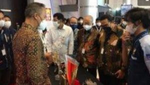 ITS Automotiv Team Menampilkan Inovasi Dalam Pameran GIIAS 2021 Surabaya