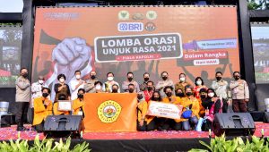 Gelar Lomba Orasi, Kapolri: Mari Ciptakan Alam Demokrasi yang Lebih Baik