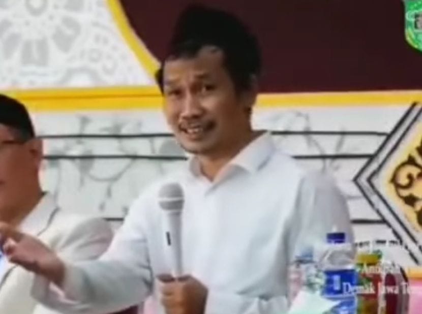 Ada Ulama Justru Sholat di Akhir Waktu daripada di Awal, Gus Baha’ Ungkap Maksud Sebenarnya
