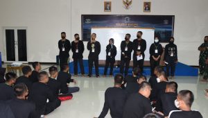 Mahasiswa Politeknik Negeri Madura Ikuti Out Bond Management Training di Kodiklat TNI AL