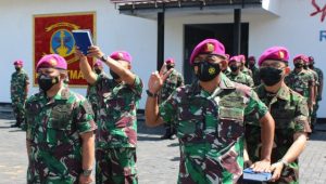 Danpuslatmar Kodiklat TNI AL Pimpin Sertijab Tiga Dansatlat