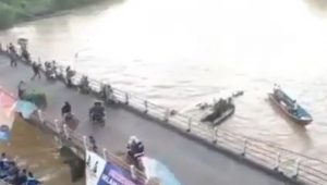 Tegaskan Tak Terlibat Lomba Perahu Naga