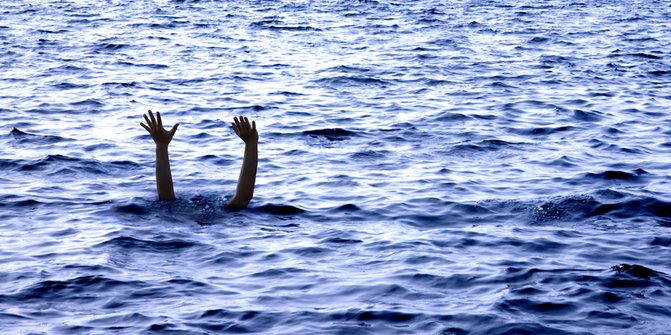 Tenggelam, Remaja Balapan Renang