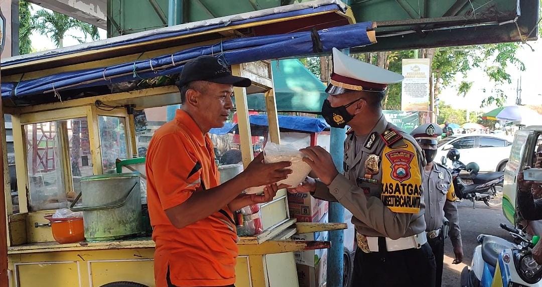 Satlantas Polres Probolinggo Kota Sosialisasi Penutupan Alun-alun