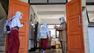 Hari Ini Sekolah di Kota Bandung Gelar PTM 100 Persen