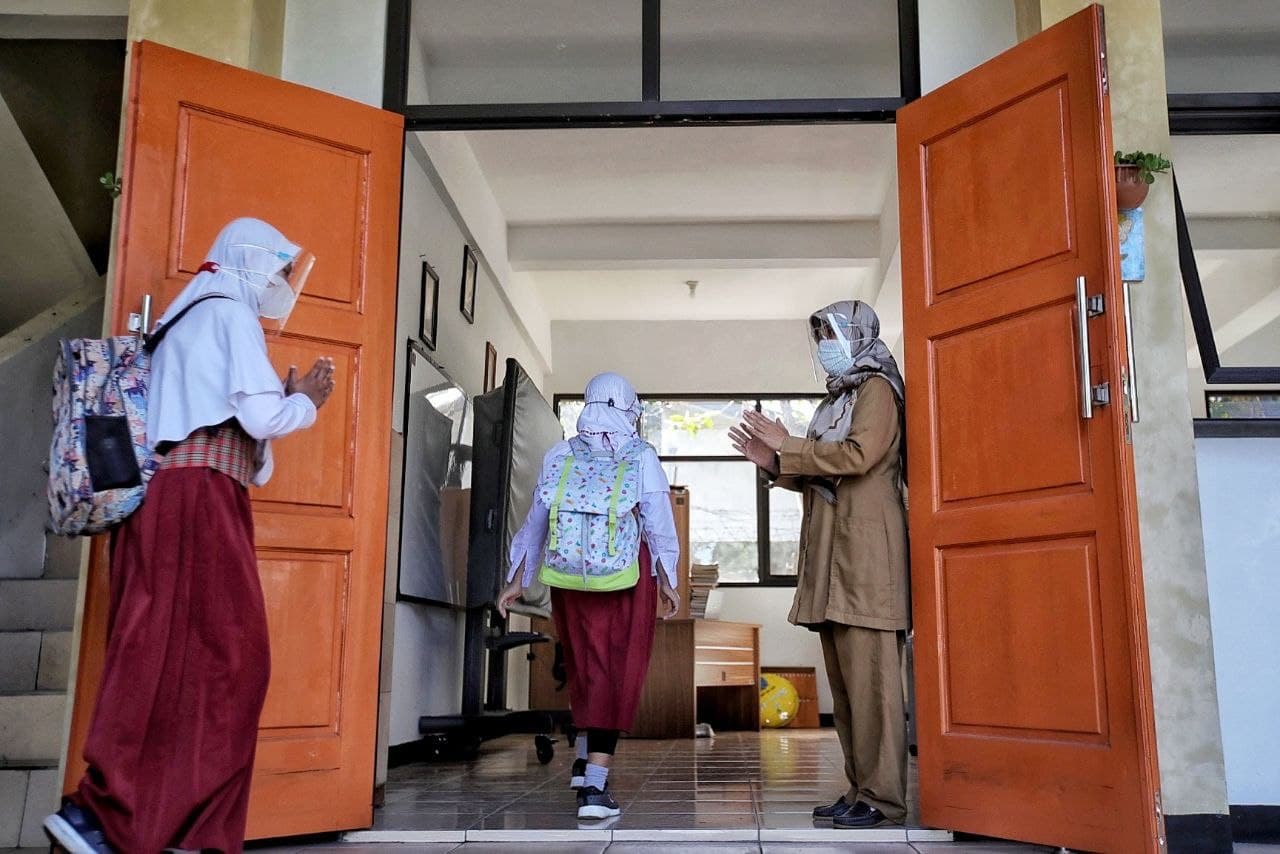 Hari Ini Sekolah di Kota Bandung Gelar PTM 100 Persen