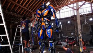 Berani Berubah: Menganggur Akibat Pandemi, Bikin Replika Robot Hingga Dikenal Dunia