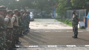 Ratusan Siswa Dikmaba TNI AL Angkatan XLI Persiapan Latihan Berganda