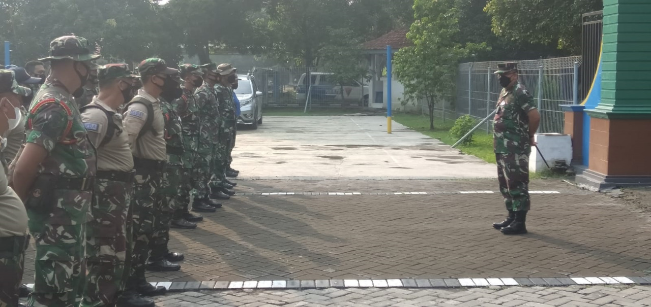 Ratusan Siswa Dikmaba TNI AL Angkatan XLI Persiapan Latihan Berganda