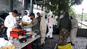 Siswa Dikmaba TNI AL Latihan Peknubika