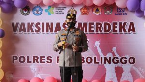 Ajak Minat Anak Vaksin, Polres Probolinggo Datangkan Gatot Kaca dan Badut hingga Arena Bermain