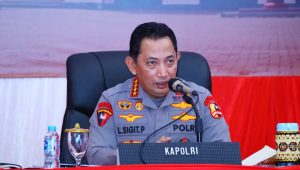 Kapolri Minta Jajaran Terjun ke Lapangan untuk Dengar Aspirasi Masyarakat