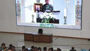 Prajurit Kodiklatal Ikuti Perayaan Natal Bersama TNI AL Secara Virtual