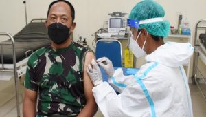 Kodiklat TNI AL Laksanakan Vaksinasi Boster