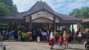 Siswa Pelajar Antusias Ikuti Vaksinasi di Kelurahan Arjowinangun