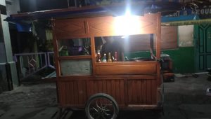Keluh Kesah Pedagang Nasi Goreng, ini Curhatannya