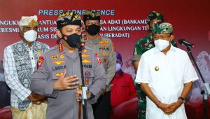 Jaga Kekayaan Desa Adat di Bali, Kapolri Kukuhkan Bankamda dan Sipandu Beradat