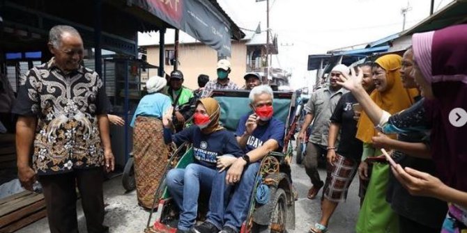 Keseruan Ganjar Pranowo Bertemu Sepupu, Berpisah Puluhan Tahun