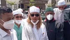 Bahar Bin Smith Penuhi Panggilan Polda Jabar