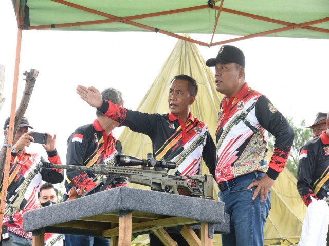 Komandan Kodiklatal Buka 2nd Indonesian International Long Range Shooting