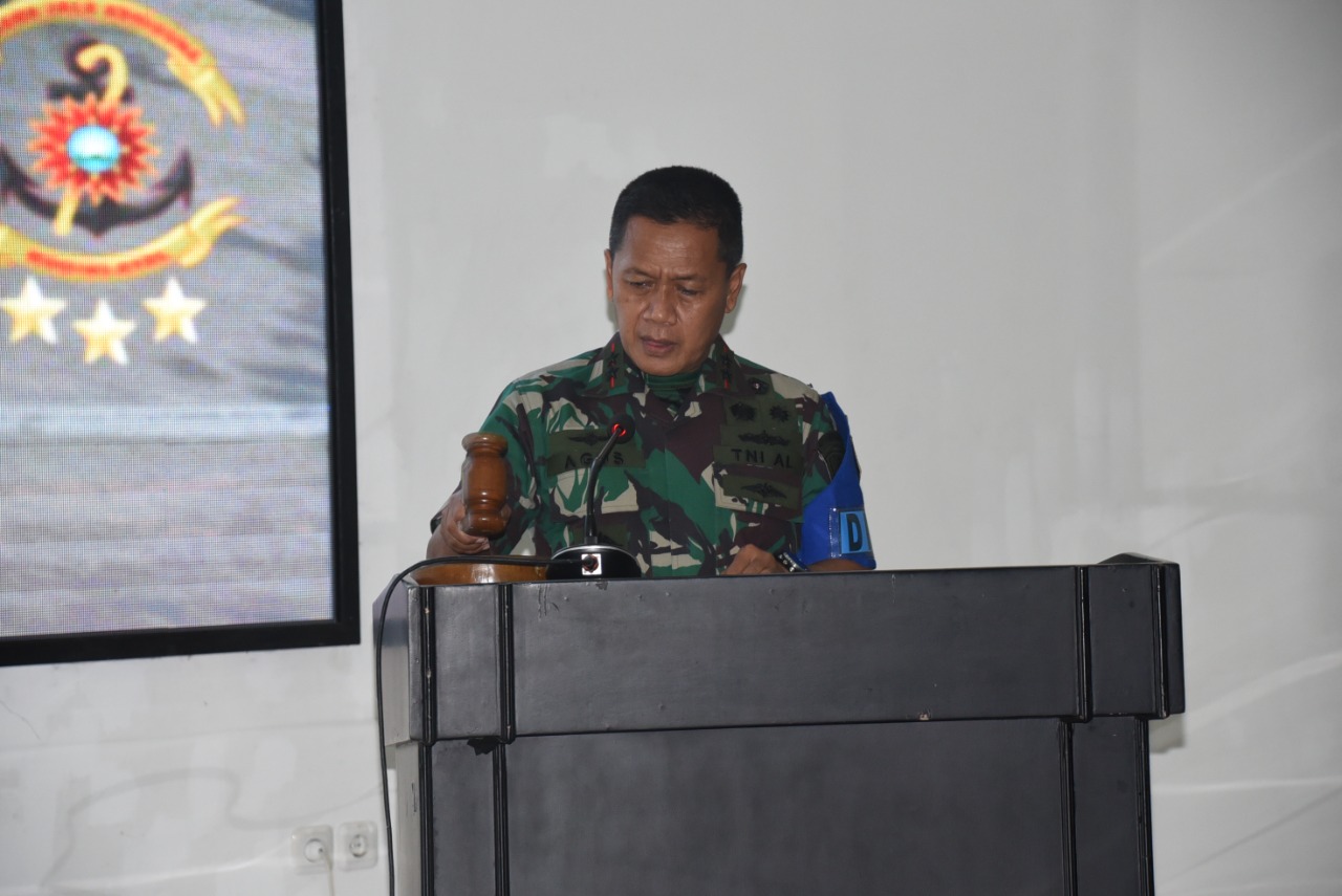 Wadan Kodiklatal Tutup Latsunaslat TNI AL TA 2022 Melalui Vicon