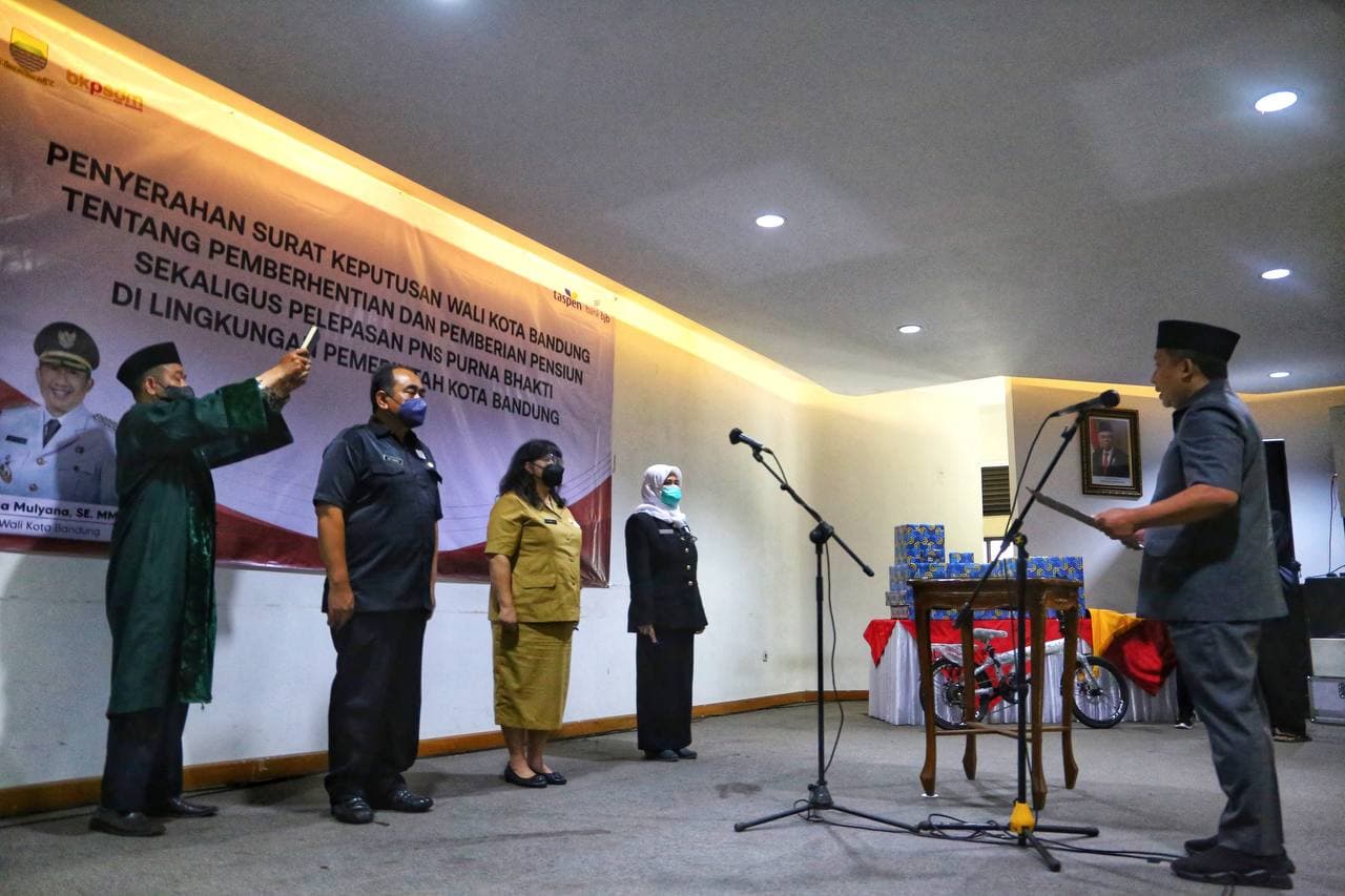 Pemkot Bandung Lantik Tiga Pejabat Fungsional Ahli Utama