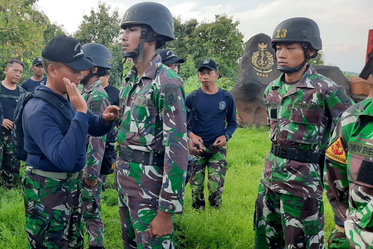 Lattek Sea and Jungle Survival Siswa Dikcawakkasel Kodiklatal Resmi Ditutup