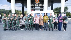 Kodiklatal Terima Hibah Mobil Ambulance Progam CSR BRI Peduli
