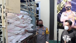 Polres Sampang Berhasil Gagalkan Penyelundupan 17 Ton Pupuk Bersubsidi