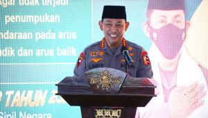 Tinjau Pelaksanaan 1 Juta Vaksinasi Booster, Kapolri Bicara Mudik Sehat dan Nyaman