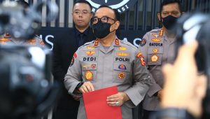 Kapolri Tinjau Arus Mudik Naik Heli, Tol Jakarta-Cikampek Lancar