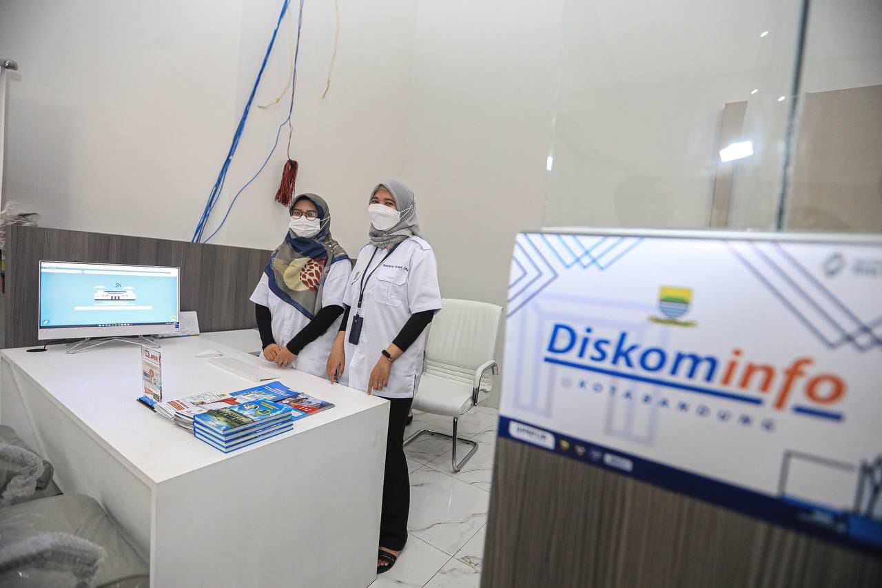 Kini Pengaduan Lapor dan PPID Ada di Mal