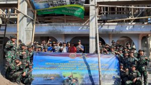 Di Sela Lattek Sea and Jungle Survival , Siswa Senerbal Kodiklatal Gelar Baksos Di Dusun Jopuro