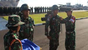 Satdik-2 Kodiklatal Makassar Gelar Latihan Berganda Bagi Siswa Dikmaba dan Dikmata TNI AL Angkatan Ke-42