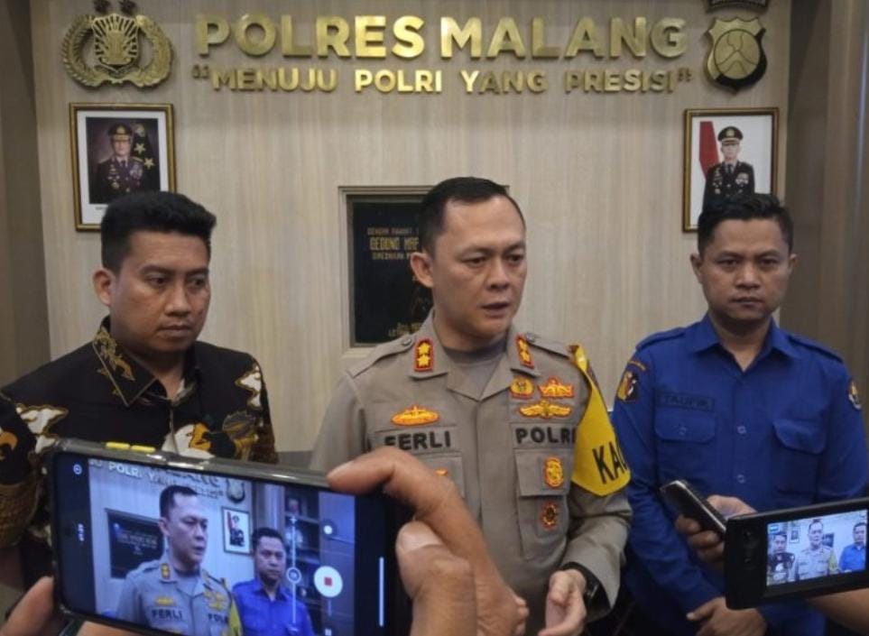 Satreskrim Polres Malang Berhasil Ungkap Kasus Korupsi Oleh Perangkat Desa Kalipare Kabupaten Malang
