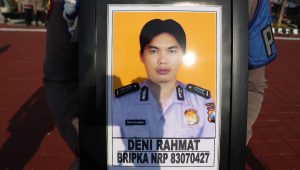 Kapolres Gresik Tegas Copot Satu Anggota Polres Gresik Dengan Tidak Hormat