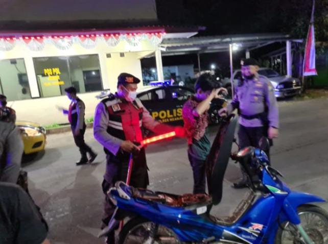 Polres Nganjuk Terus Gencarkan Patroli di Malam Hari, Demi Menciptakan Rasa Aman Bagi Masyarakat