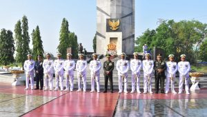Danlanud Muljono Hadiri Ziarah Nasional Di TMP 10 November Surabaya