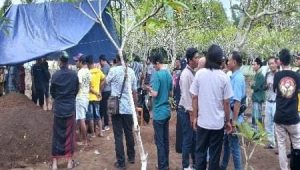 Keluarga Besar Aliansi LAB Turut Berduka Cita Atas Meninggalnya Mertua Salah Satu Anggotanya