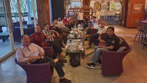 Menggelar Kegiatan Silahturahmi di Hotel Mercure Grand Mirama