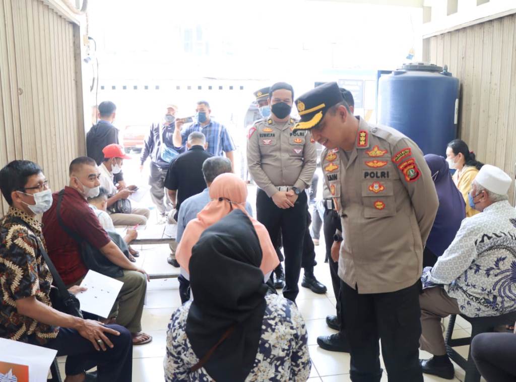 Saat Kapolres Sidak Pelayanan SIM Keliling di Jatiuwung, Begini Alasannya