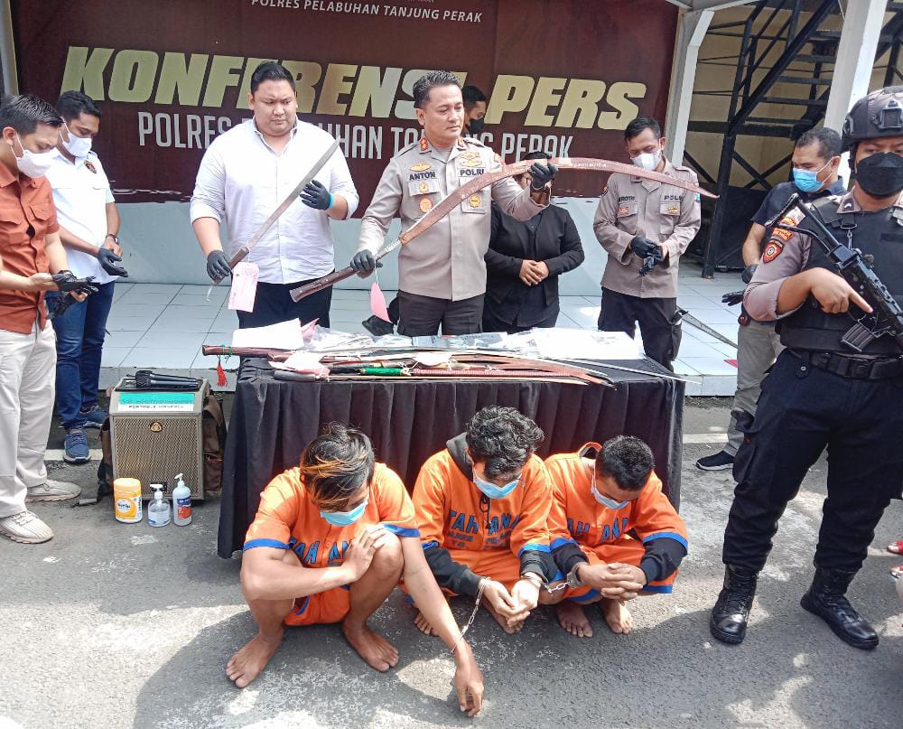 Satreskrim Polres Tanjung Perak, Gulung Geng Guk-Guk di Pakuwon City Surabaya
