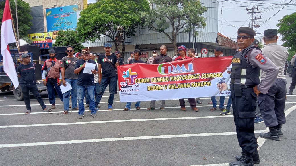 Penggiat Anti Korupsi Jombang LSM FRMJ Turun Jalan Peringati Hari Anti Korupsi